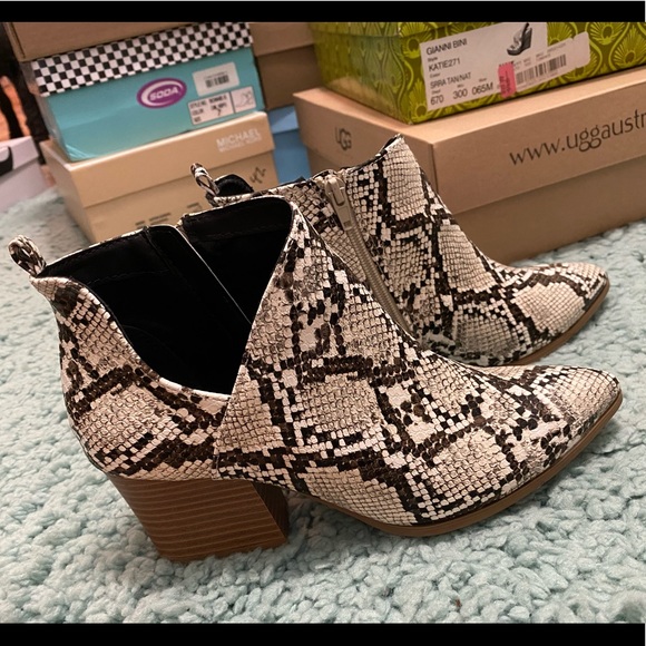 Qupid snake print ankle boots size 7 - Picture 4 of 10